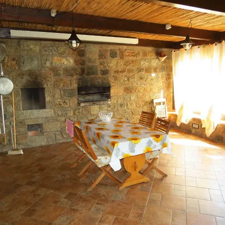 La Rosa Dell'alba Holiday home Bugeber