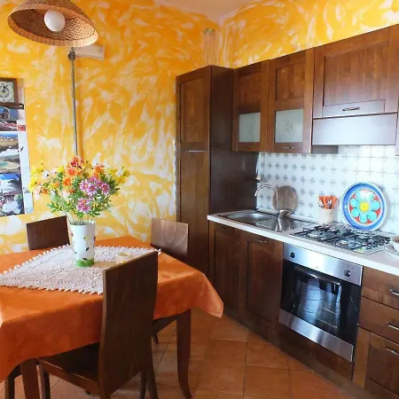 Casa vacanze La Rosa Dell'alba Bugeber